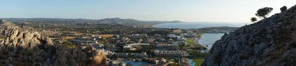 Panorama Zdjęć Wspaniały Krajobraz Widokiem Morze Śródziemne Architektura Wsi Kolympia — Zdjęcie stockowe