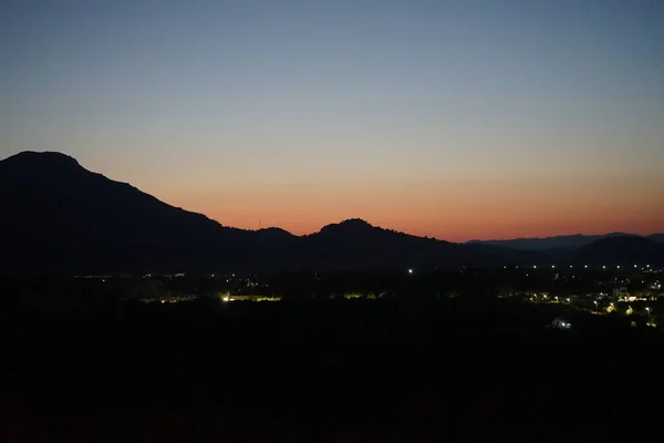 Yunanistan Rodos Kentindeki Kolympia Köyünde Gün Batımında Güzel Dağ Manzarası — Stok fotoğraf