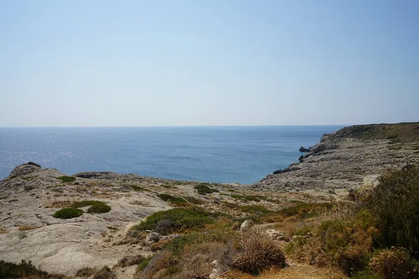 Magnífica Paisagem Mediterrânica Com Vegetação Resistente Seca Numa Pitoresca Área — Fotografia de Stock