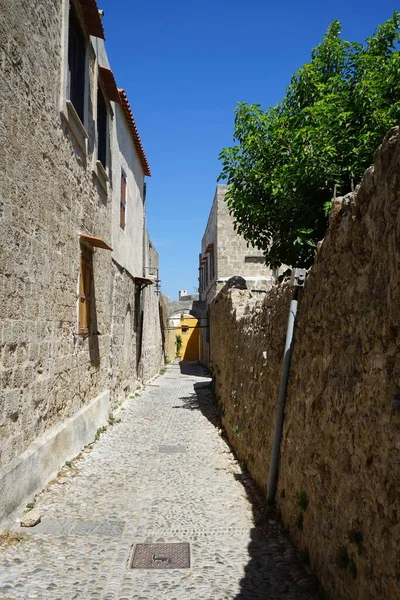 Typische Smalle Straat Middeleeuwse Stad Rhodos Griekenland — Stockfoto