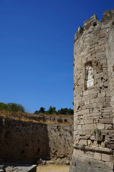 Muro Pedra Poderoso Torno Fortaleza Medieval Cidade Rodes Grécia — Fotografia de Stock