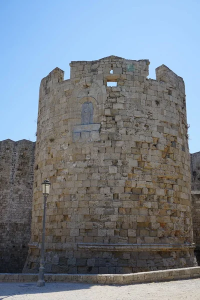 Poderoso Muro Piedra Que Rodea Ciudad Fortaleza Medieval Rodas Grecia —  Fotos de Stock