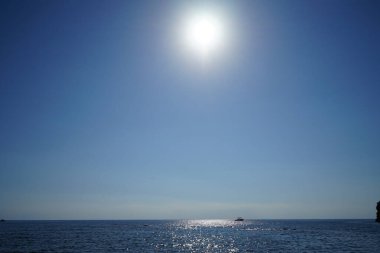 Eylül 'de deniz ve güneş. Kolimpia, Rodos, Yunanistan  