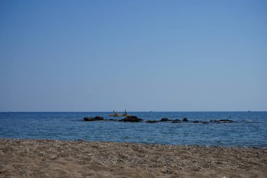 Yunanistan 'ın Rodos kentindeki Kolimpia köyünden deniz manzarası  