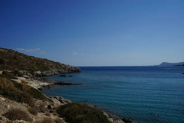 Θάλασσα Και Ακτή Του Χωριού Κολυμπία Ρόδος Ελλάδα — Φωτογραφία Αρχείου