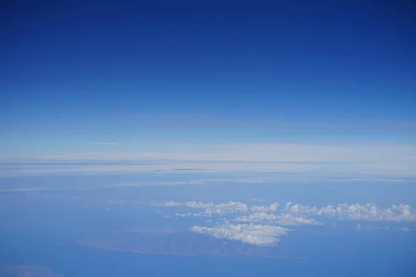 Захватывающий Вид Облака Европу Окна Самолета — стоковое фото