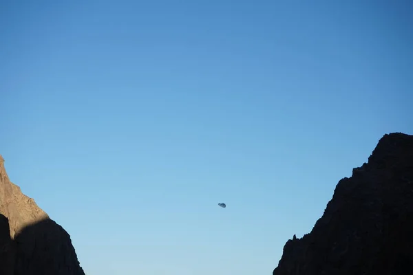Целофановая Сумка Летит Ветру Горах Дахаб Провинция Южный Синай Египет — стоковое фото