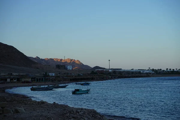 Barcos Frente Costa Del Mar Rojo Golfo Aqaba Dahab Provincia — Foto de Stock