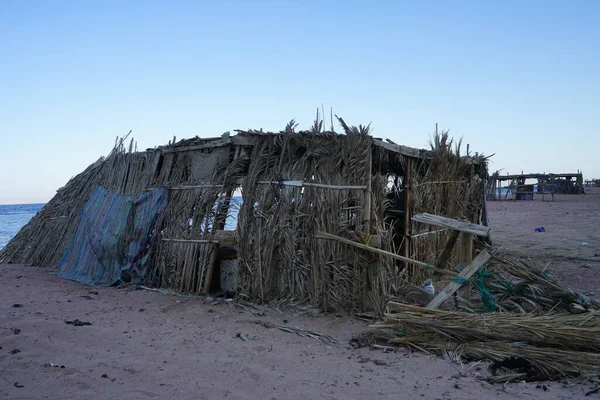 Aire Loisirs Avec Une Verrière Pour Les Résidents Locaux Sur — Photo