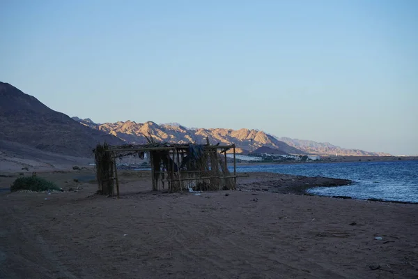 Rekreationsområde Med Soltak För Lokalbefolkningen Vid Röda Havet Akababukten Dahab — Stockfoto