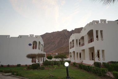 Dahab, Güney Sina Valiliği, Mısır 'da modern turizm mimarisi 