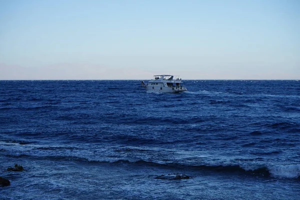 Loď Rudém Moři Zálivu Aqaba Dahab Guvernér Jižního Sinaje Egypt — Stock fotografie