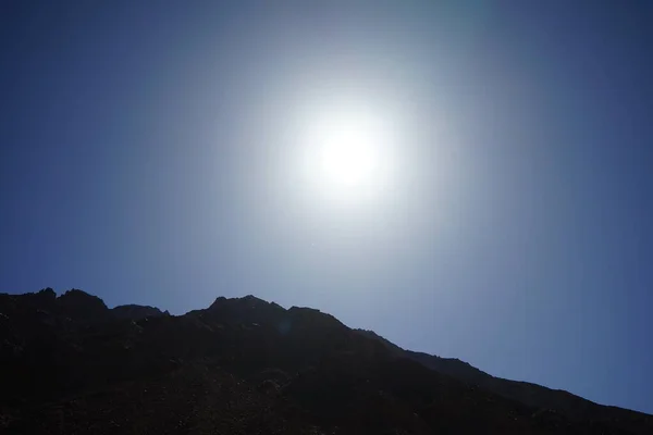 Sol Sobre Montañas Oasis Montaña Malakot Wadi Gnai Dahab Gobernación —  Fotos de Stock
