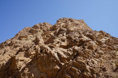 Malakot Dağı vahası turizm sahasında muhteşem bir manzara. Malakot Dağı vahası, Wadi Gnai, Dahab, Güney Sina Valiliği, Mısır 