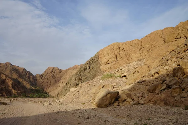 Underbart Landskap Turistvägen Närheten Malakot Mountain Oas Wadi Gnai Dahab — Stockfoto