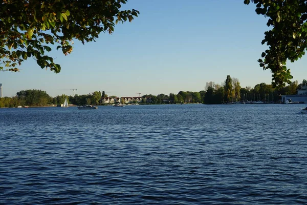 Uitzicht Rivier Dahme Vanaf Het Eiland Schlossinsel 12557 Berlin Duitsland — Stockfoto