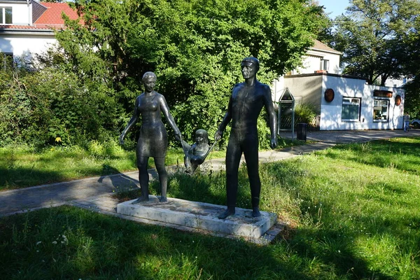 Bronzen Sculptuur Van Hans Detlev Hennig Familie Uit 1965 Aan — Stockfoto
