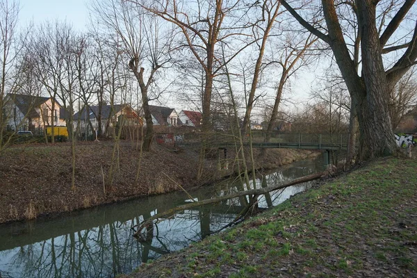 Paisaje Con Estrecho Río Wuhle Vegetación Circundante Enero Berlín Alemania — Foto de Stock