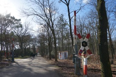 Wuhlheide eğlence parkındaki BPE demiryolu, 12459 Berlin, Almanya  