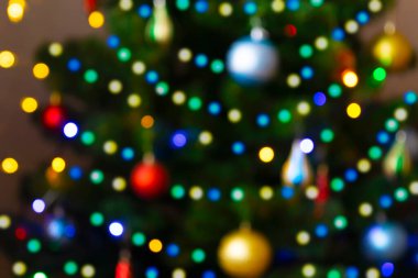 Renkli ışıkla bulanık Noel ağacı arkaplanı