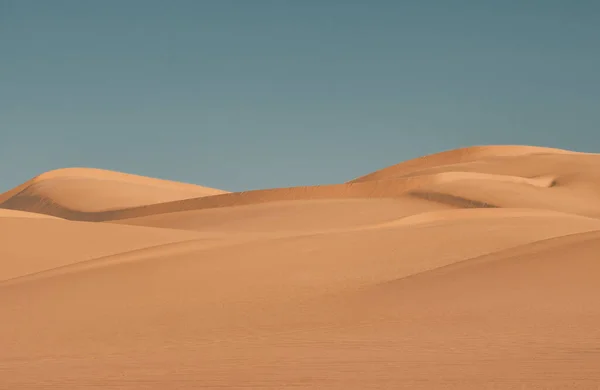 Dune di sabbia imperiali nel deserto di Yuma. — Foto Stock