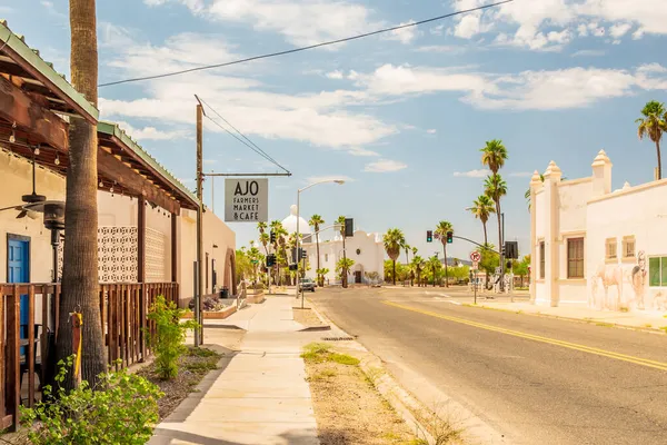 Ajo Farmers market and Cafe, Arizona, a popular restaurant. — Stock Photo, Image