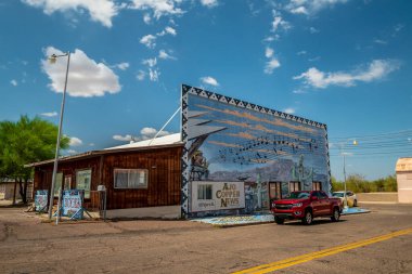 Ajo, Arizona 'daki Copper Haber Binası. 