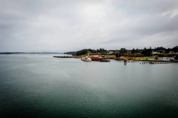 Empire Dock in Coos Bay, Oregon, Luftpanorama. — Stockfoto