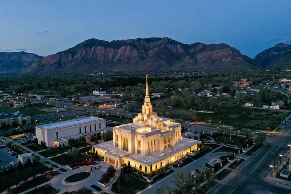 LDS Son Gün Azizleri Ogden, Utah 'taki Mormon Tapınağı