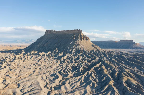 Dramatic Aerial View Sandstone Mountain Called Factory Butte Rock — Foto de Stock