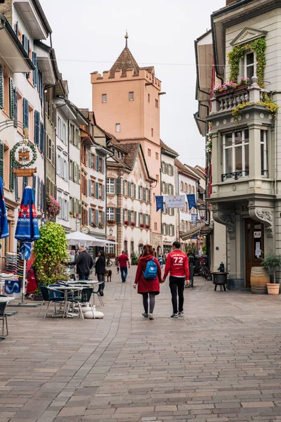 Rheinfelden Switzerland October 2017 People Tourists Walk Charming Old Narrow — Foto de Stock