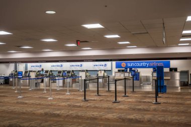 Tucson Arizona, July 28, 2022. Waiting area at the United Airlines and Sun Country Airlines ticket counter. 