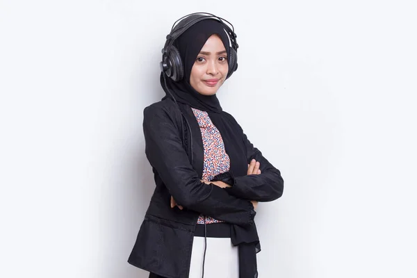 Asiatico Musulmano Donna Indossare Hijab Operatore Servizio Clienti Isolato Sfondo — Foto Stock