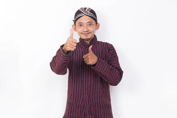 Asian Man Javanese Traditional Cloth Lurik Sign Gesture Tumb Isolated — Foto Stock