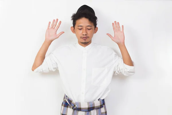 Asian Muslim Man Praying Isolated White Background — Stock fotografie