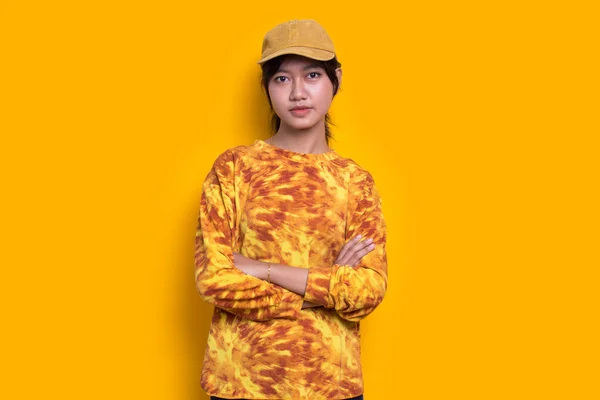 Portrait Cute Beautiful Young Asian Woman Isolated Yellow Background — Stock Photo, Image
