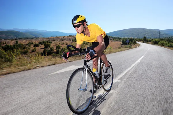 Bicicleta de equitação ciclista — Fotografia de Stock