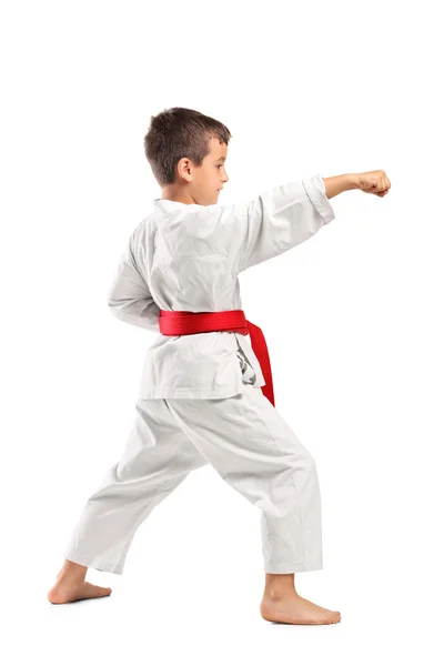 Karate kind poseren — Stockfoto