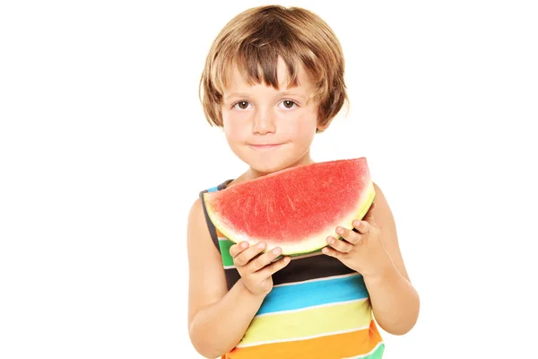 Niño sosteniendo rebanada de sandía —  Fotos de Stock