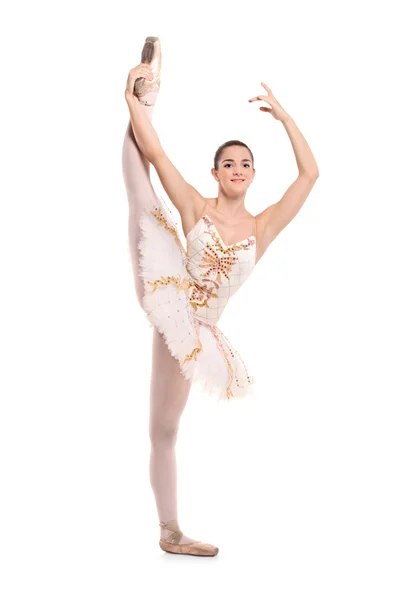 Прекрасная балерина-танцовщица делает балет — стоковое фото