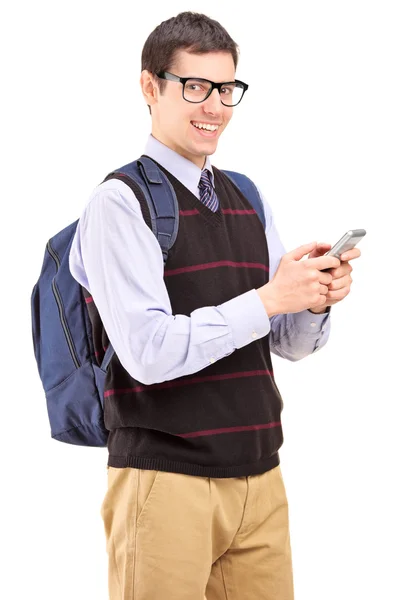 Człowiek wpisując na jego telefon komórkowy — Zdjęcie stockowe