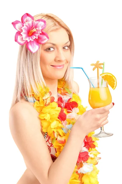 Kvinnlig drinkcocktail — Stockfoto