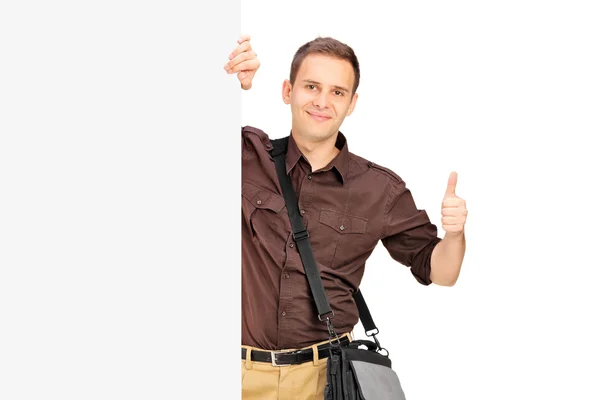 Man giving thumb up — Stock Photo, Image