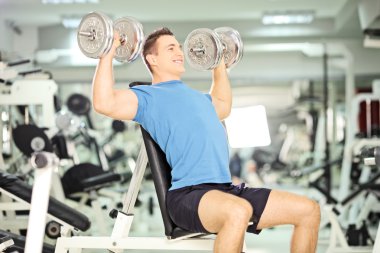 kaslı adam Spor Kulübü