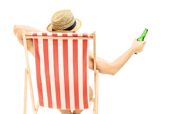 Man holding beer bottle — Stock Photo, Image