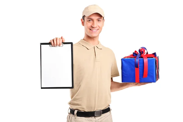 Entrega persona entrega caja de regalo —  Fotos de Stock