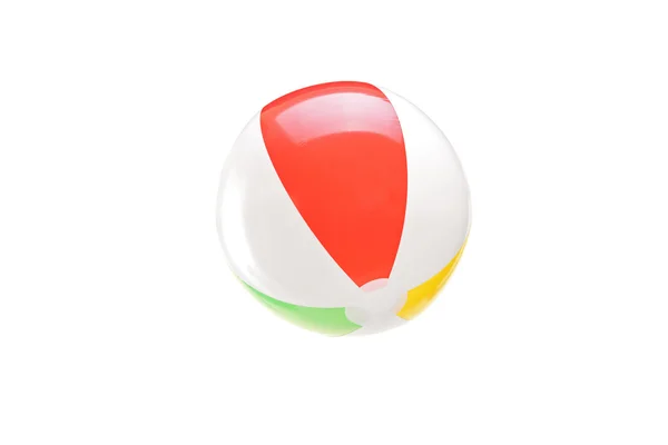 Пляжный мяч разных цветов — стоковое фото
