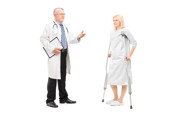 Patient und Arzt — Stockfoto