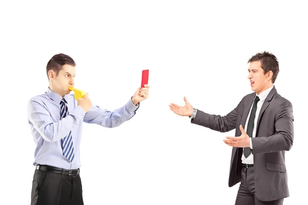 Chico mostrando tarjeta roja a hombre de negocios —  Fotos de Stock