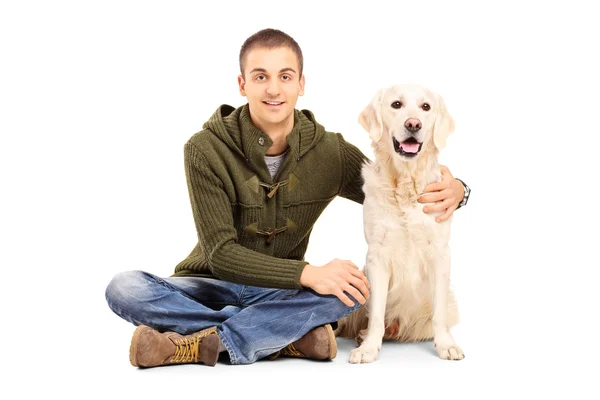 Hombre con Labrador — Foto de Stock